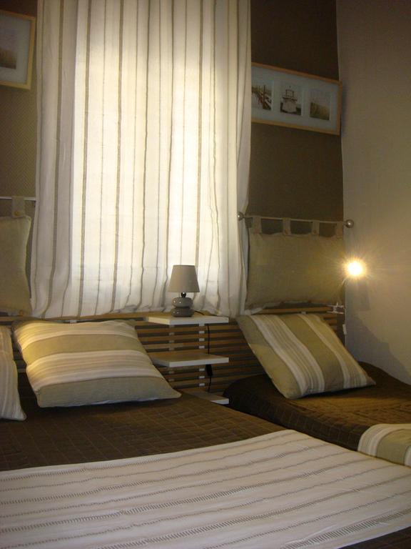 Hotel De L'Ariana Marsiglia Camera foto