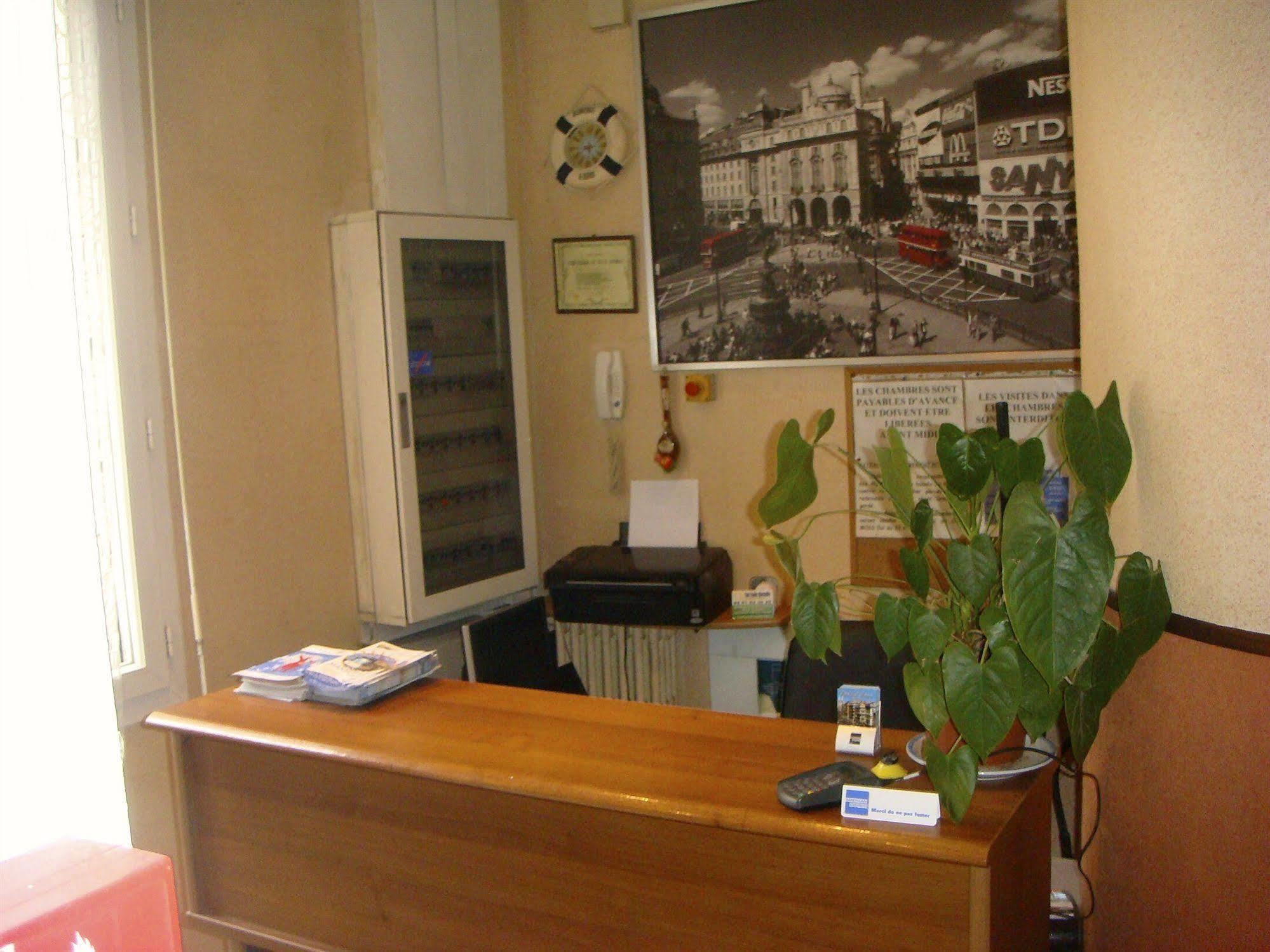 Hotel De L'Ariana Marsiglia Esterno foto